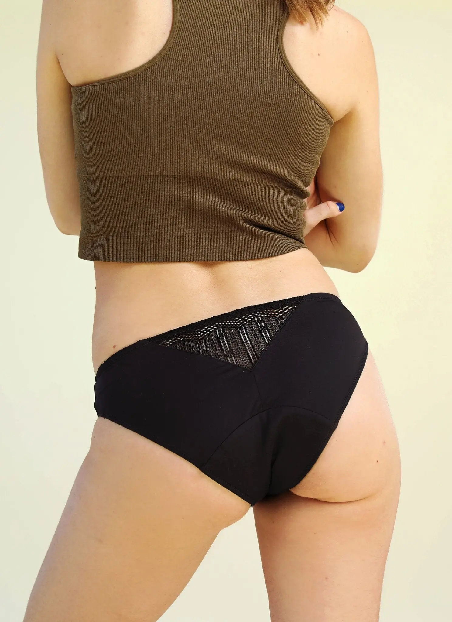 Anna Dentelle Dos - Image 5