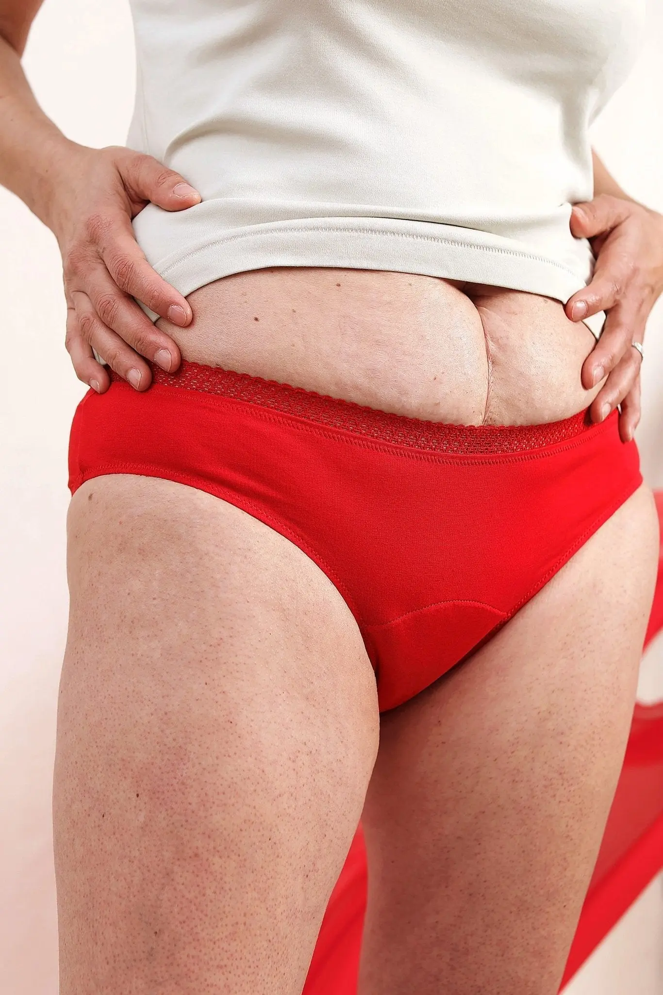 Marie Rouge - Image 4